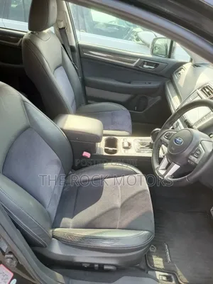 Subaru Outback 2018 Black