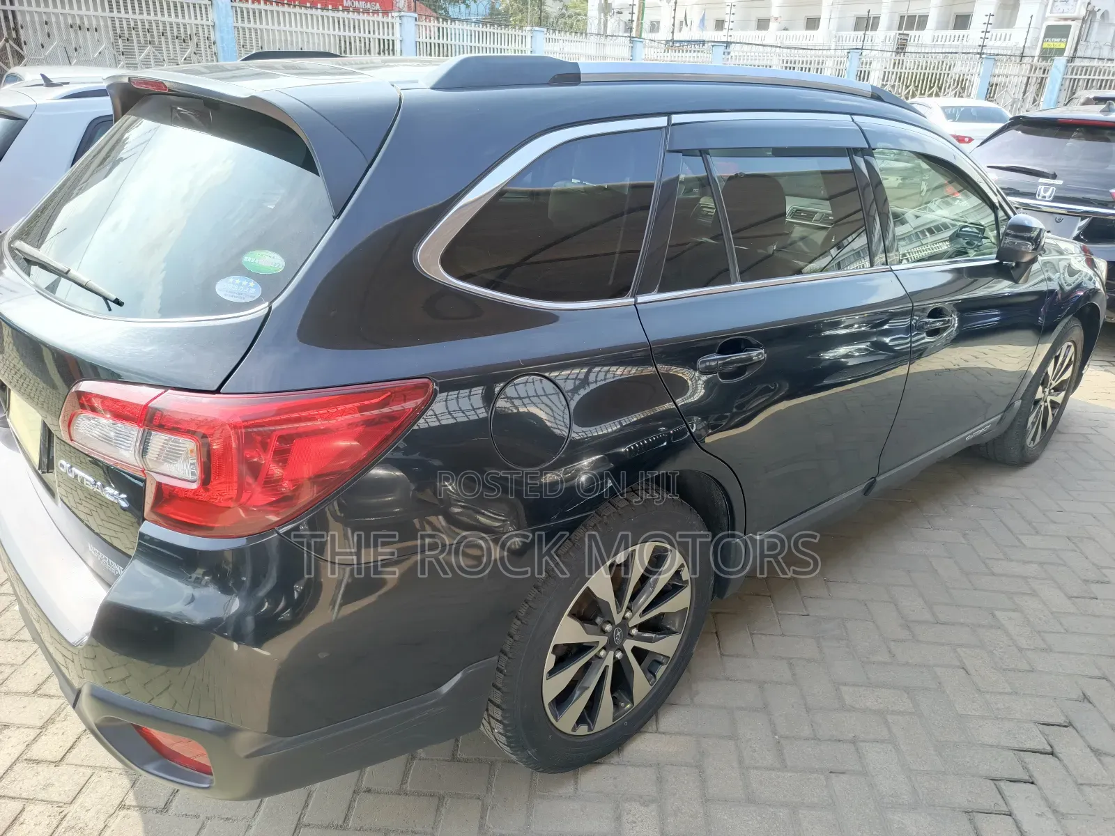 Subaru Outback 2018 Black