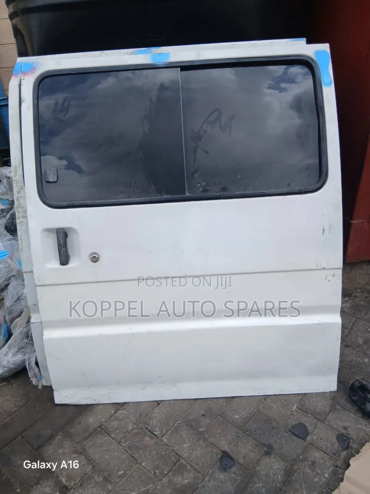 Mazda Bongo / Nissan Vanette Sliding Door