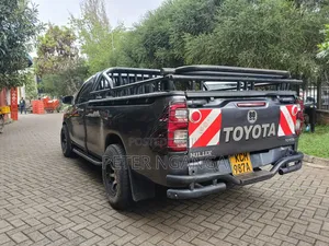 Toyota Hilux Revo Single Cab Deisel 2.4 RWD 2017 Gray