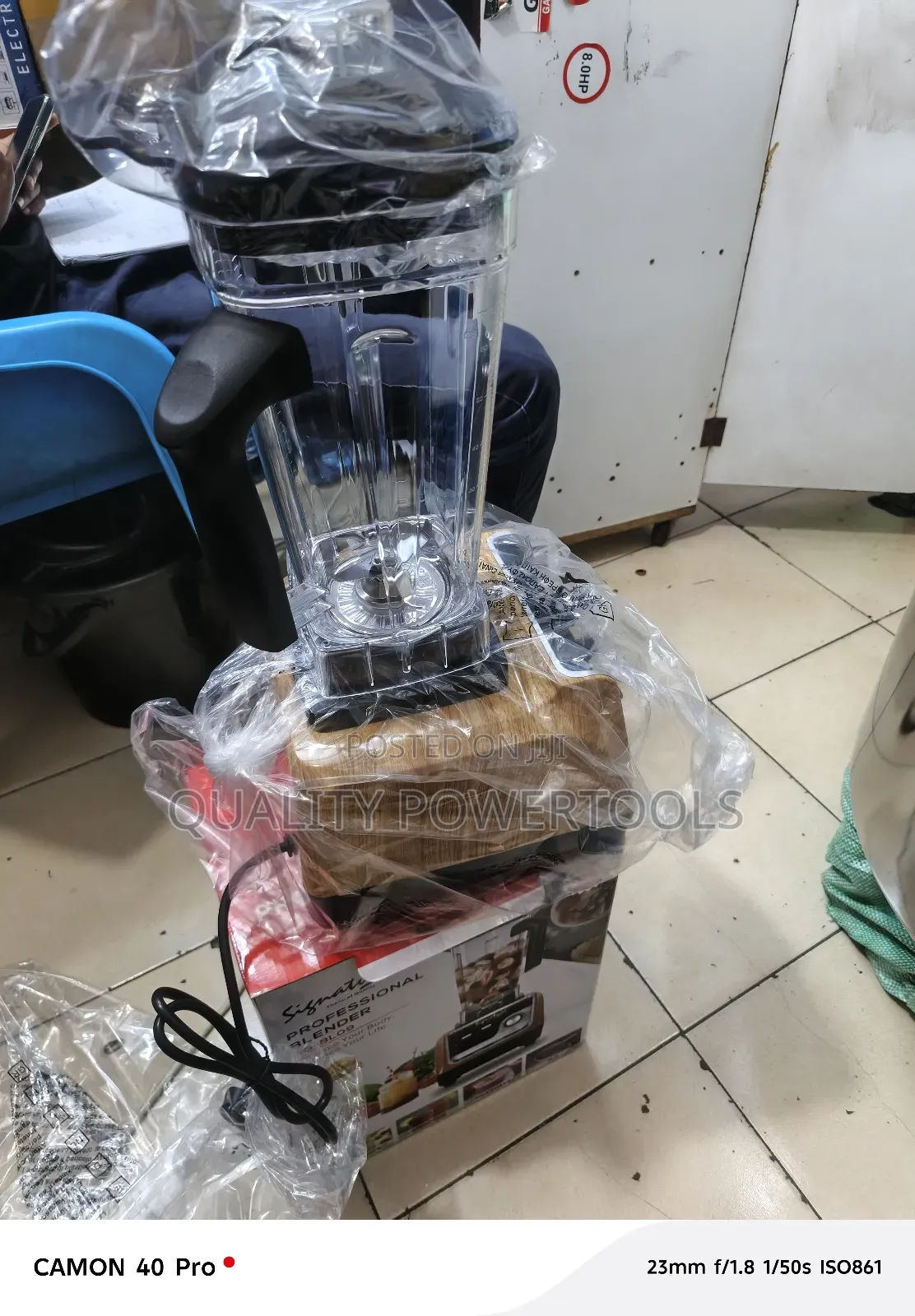 1600w Signature Blender