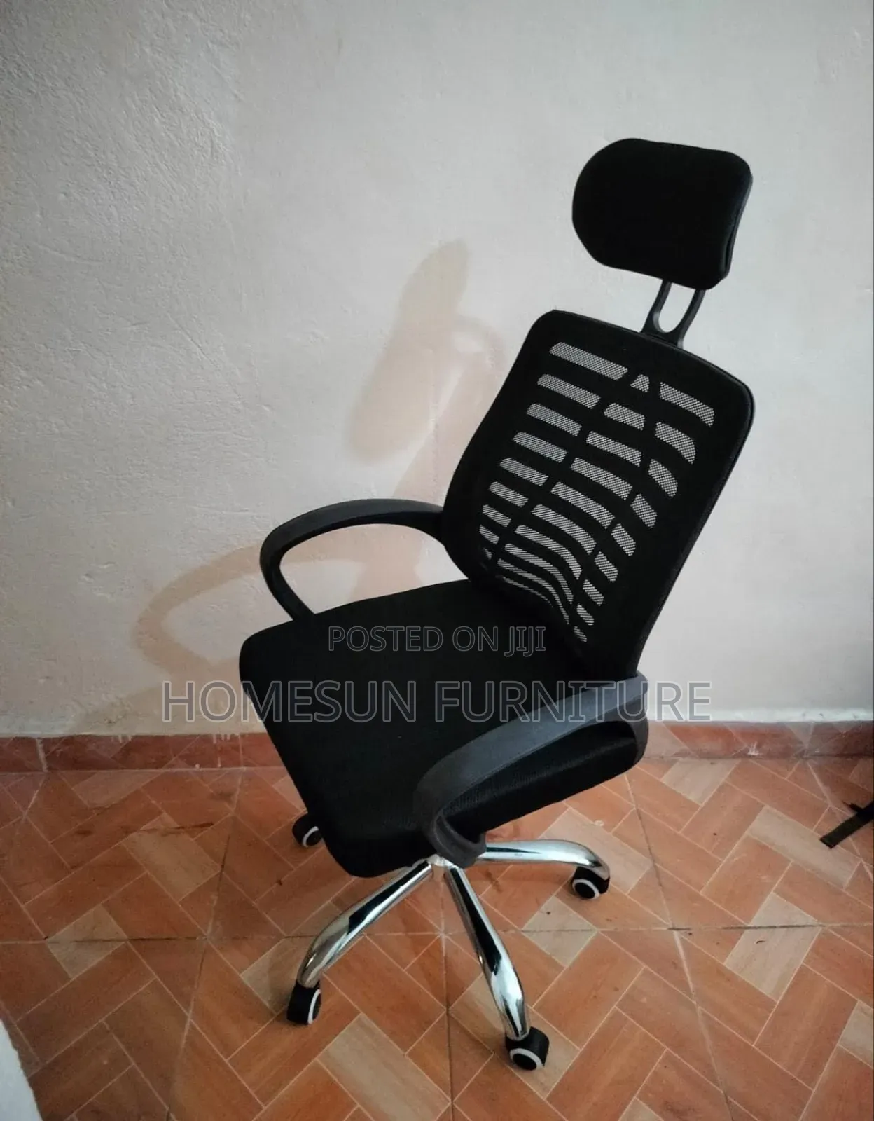 Black Office Chair With Headrest
