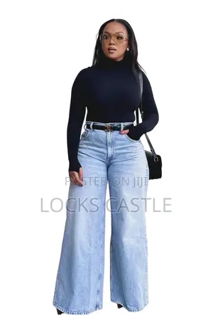 Wide Legs Mom Jeans