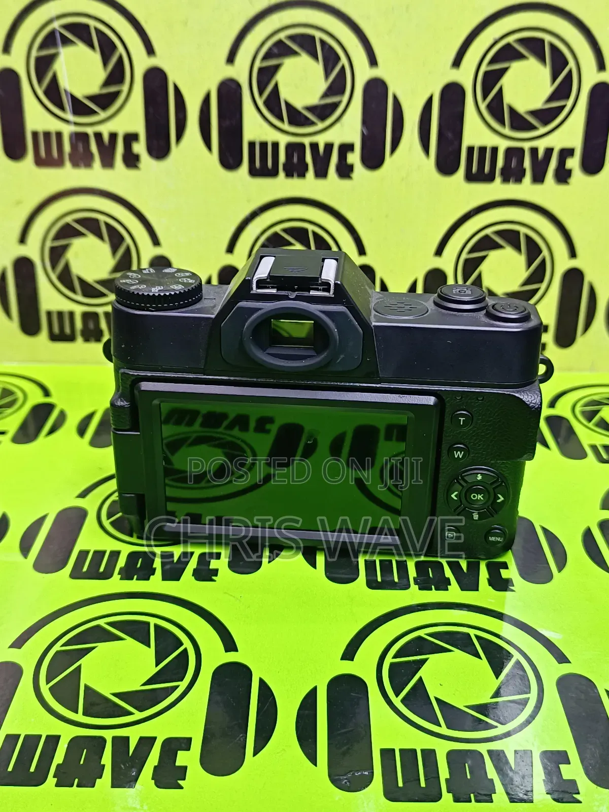 Vivitar Flip Screen Camera