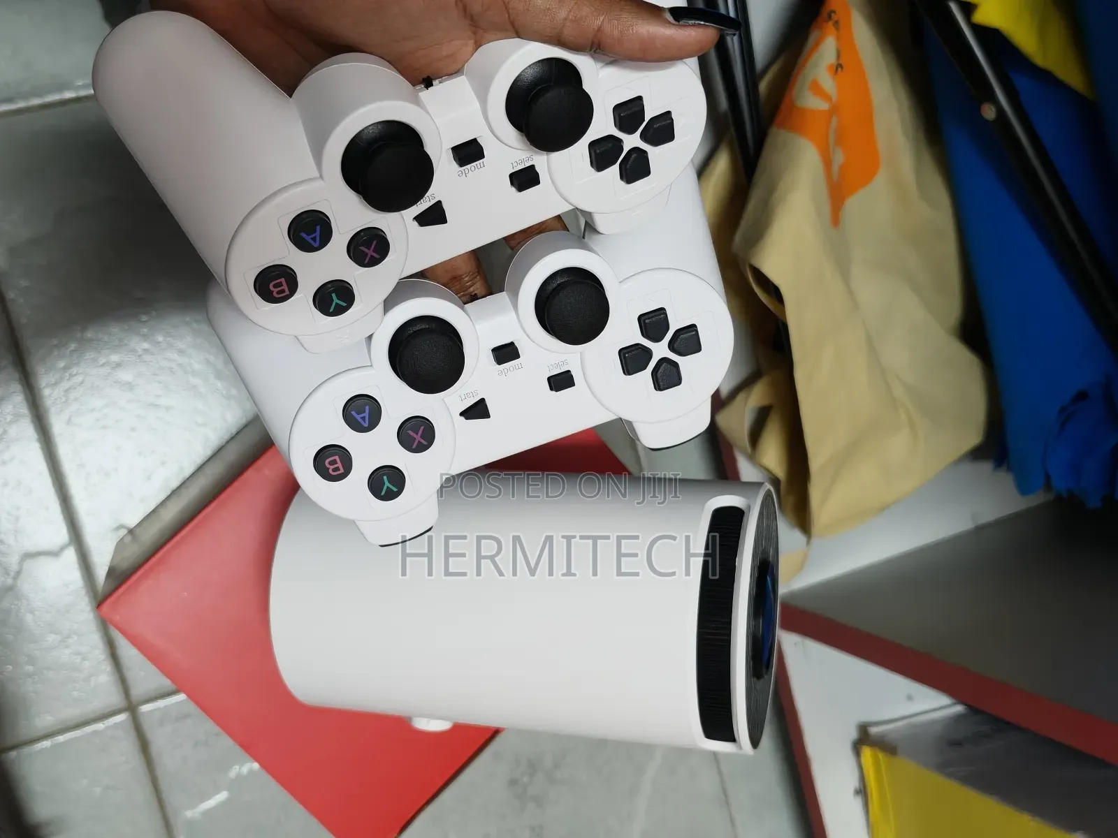2 Gaming Pads Smart Android Projector Usb
