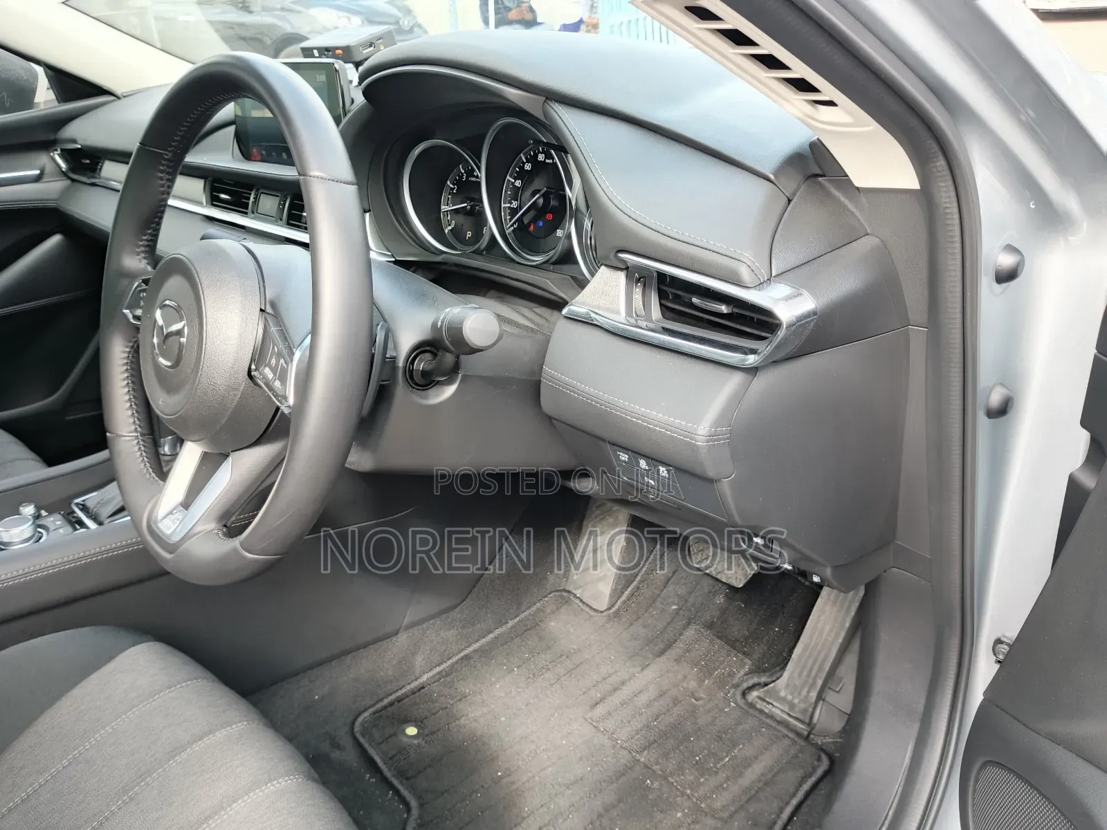 Mazda Atenza 2019 Silver