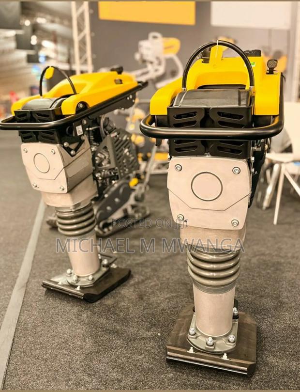 Force Amplified Tamping Rammer