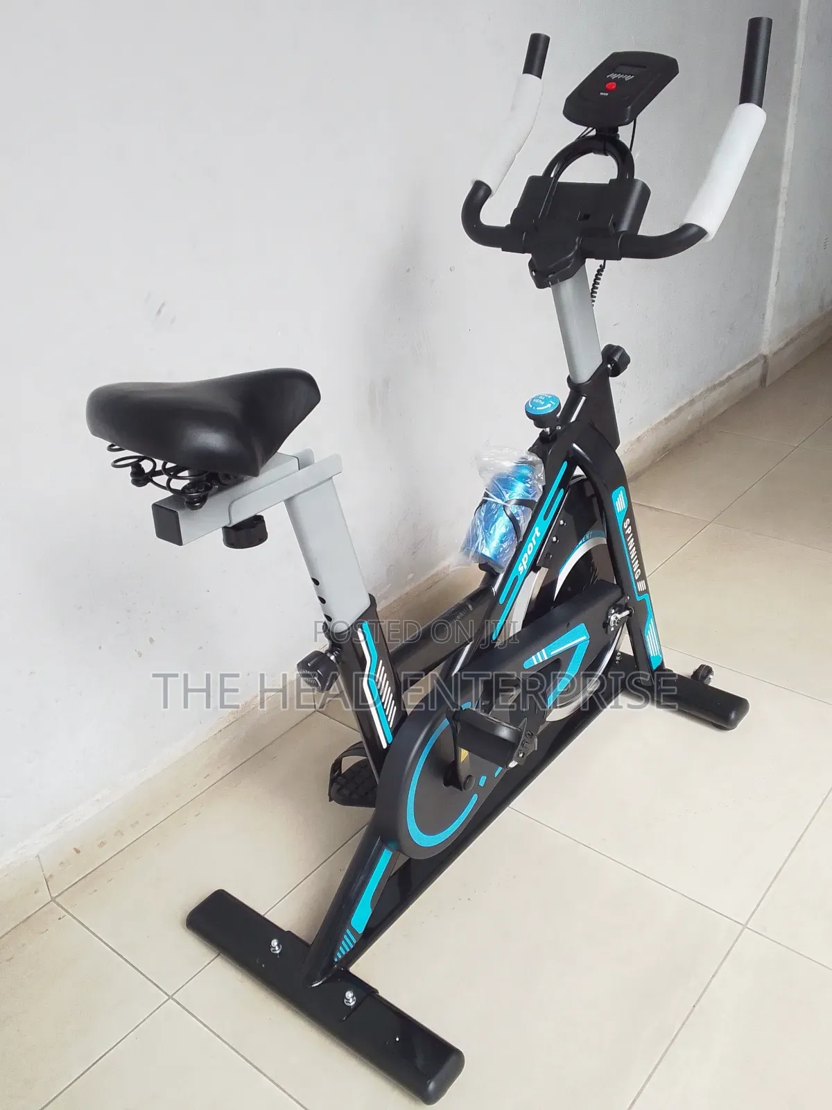 Blue Gym Bike Spinning Bike 120kg Maximum Weight Usage