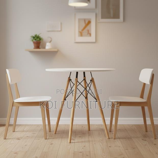 Home Table : Home Round Dining Table - thumbnail 4