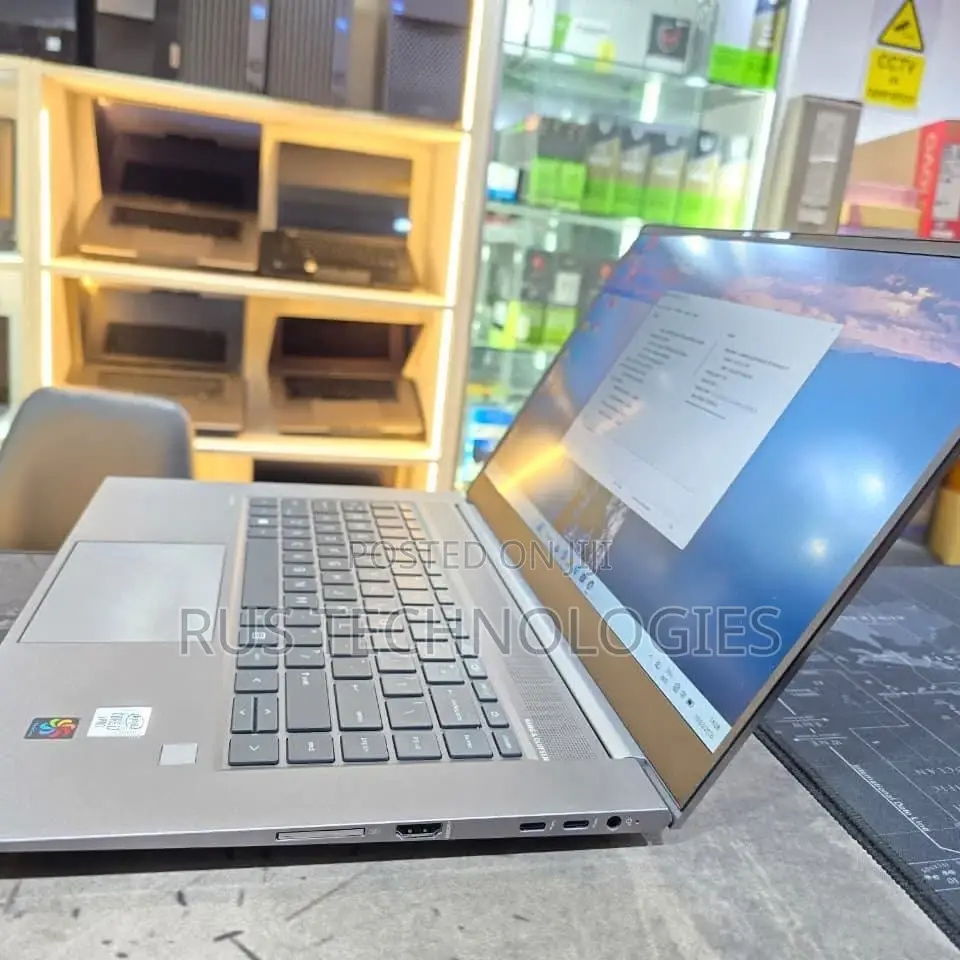 Laptop HP Zbook Fury 15 G7 16GB Intel Core i7 SSD 512GB