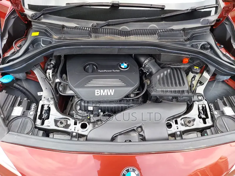 BMW 218i 2018 Red
