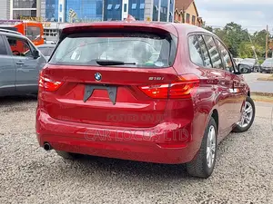 BMW 218i 2018 Red
