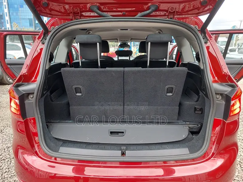 BMW 218i 2018 Red