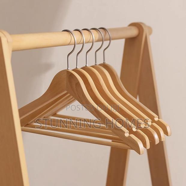 10 Wooden Anti Slip Hangers