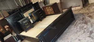 King Size Bed With Bedside Cabinet