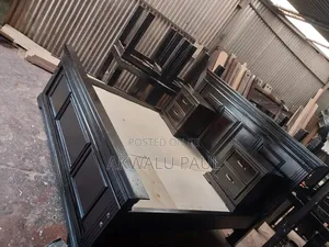 King Size Bed With Bedside Cabinet
