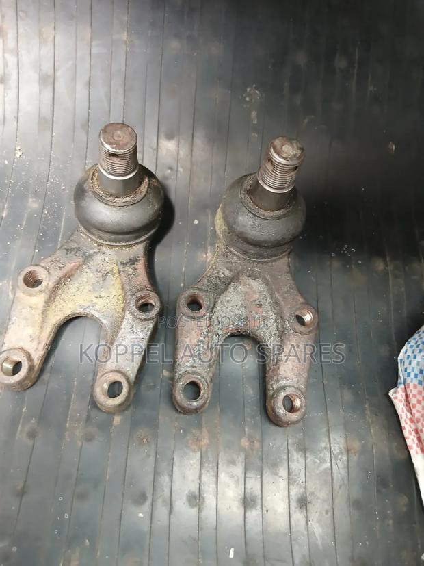 Mazda Bongo Nissan Vanette Ex Japan 4wd Ball Joint