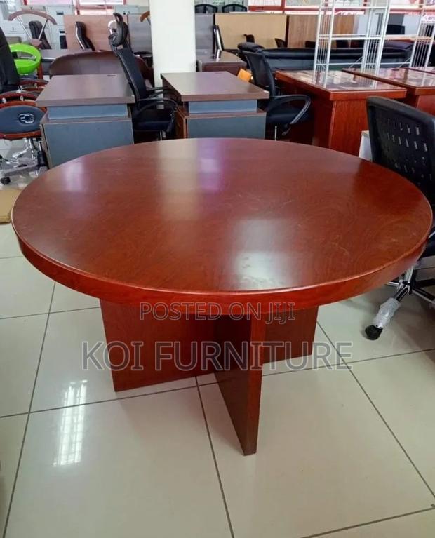 Office Table : 1.2m Executive Conference Round Table - thumbnail 3