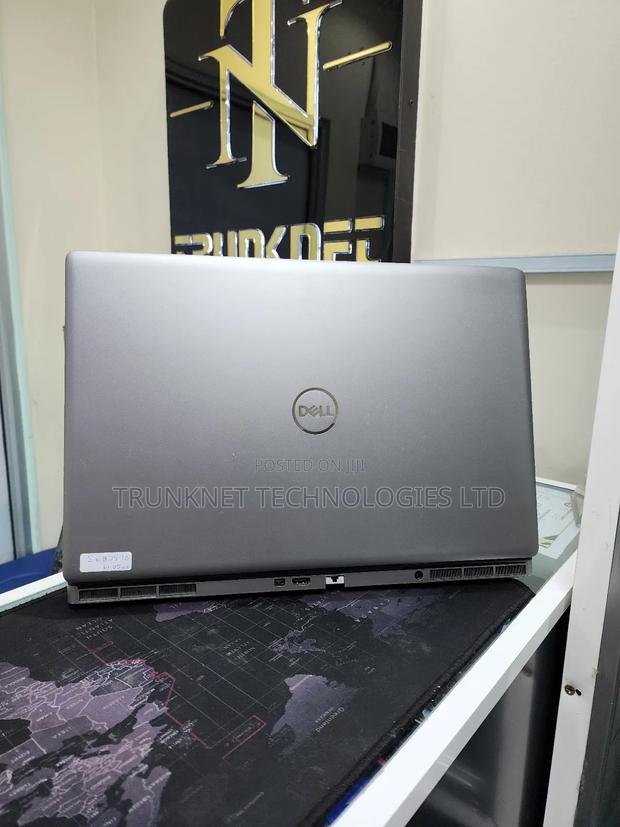 Laptop Dell Precision 7560 16GB Intel Core i7 SSD 512GB - thumbnail 3