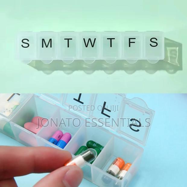 7-Day Weekly Pill Box Organizer Case – Medicine Storage