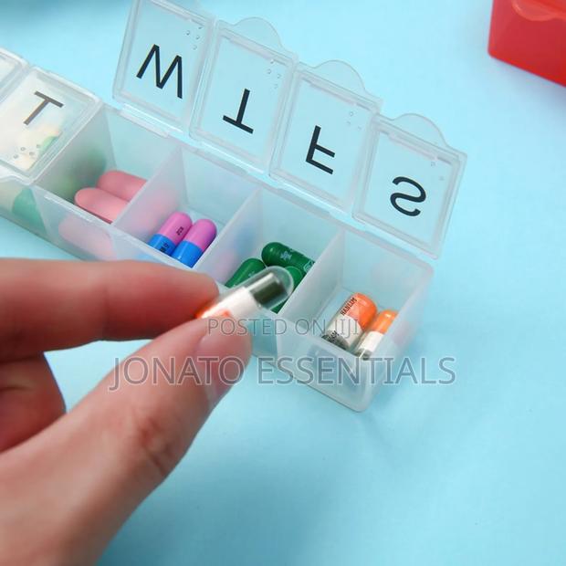 7-Day Weekly Pill Box Organizer Case – Medicine Storage - thumbnail 3
