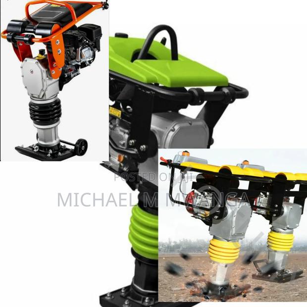 Operation-Stabilized Tamping Rammer