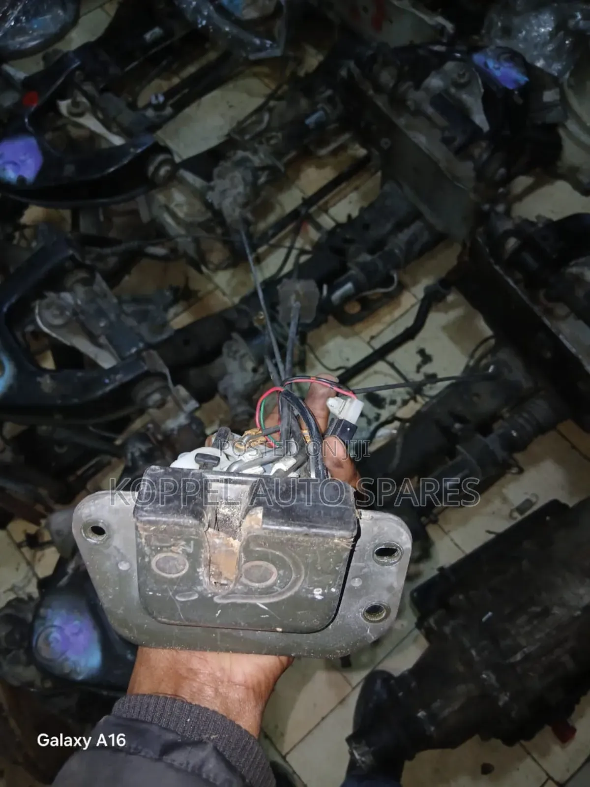Mazda Bongo Nissan Vanette Ex Japan Boot Lock