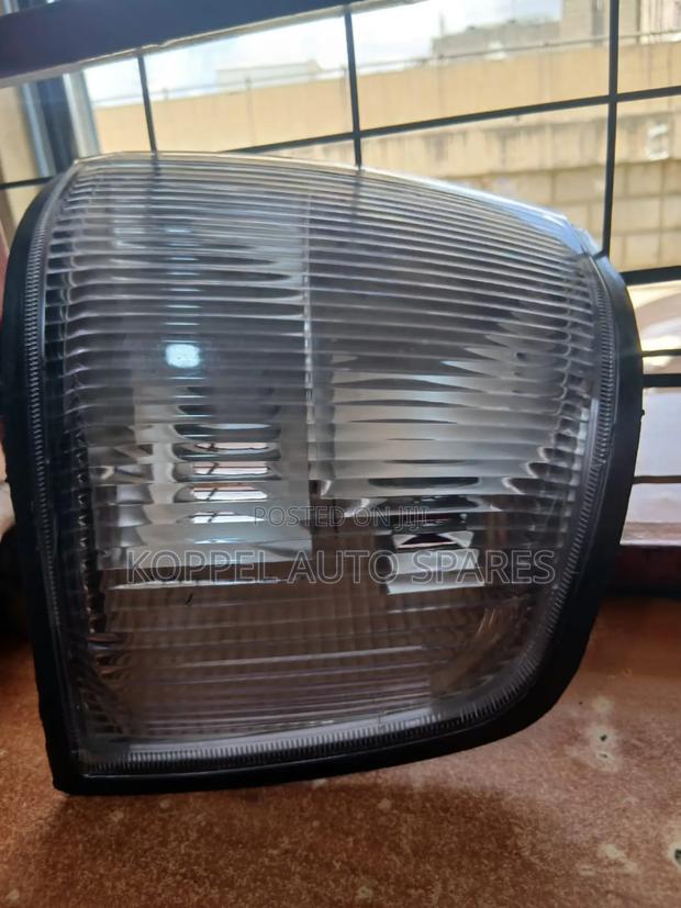 Mazda Bongo Nissan Vanette New Corner Light