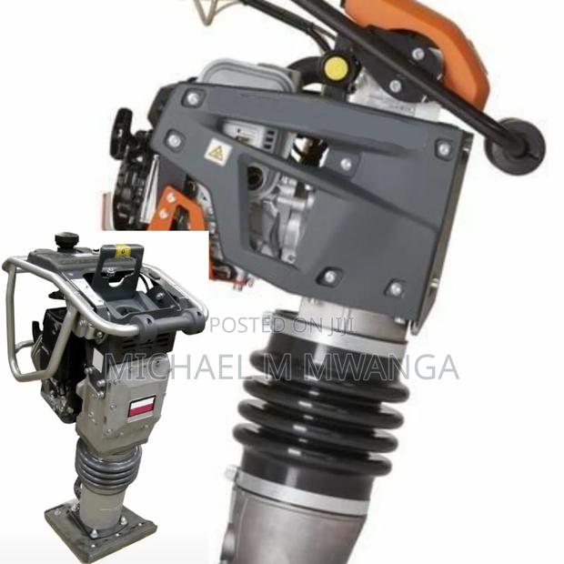 Mechanically Synchronized Tamping Rammer