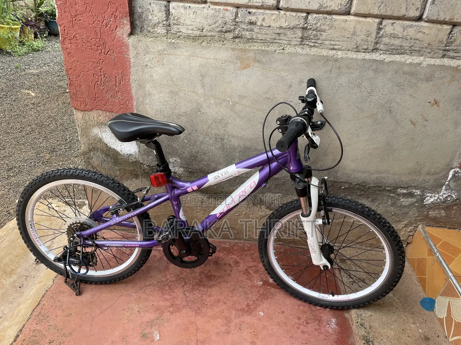 Carrera Size 20 Bike
