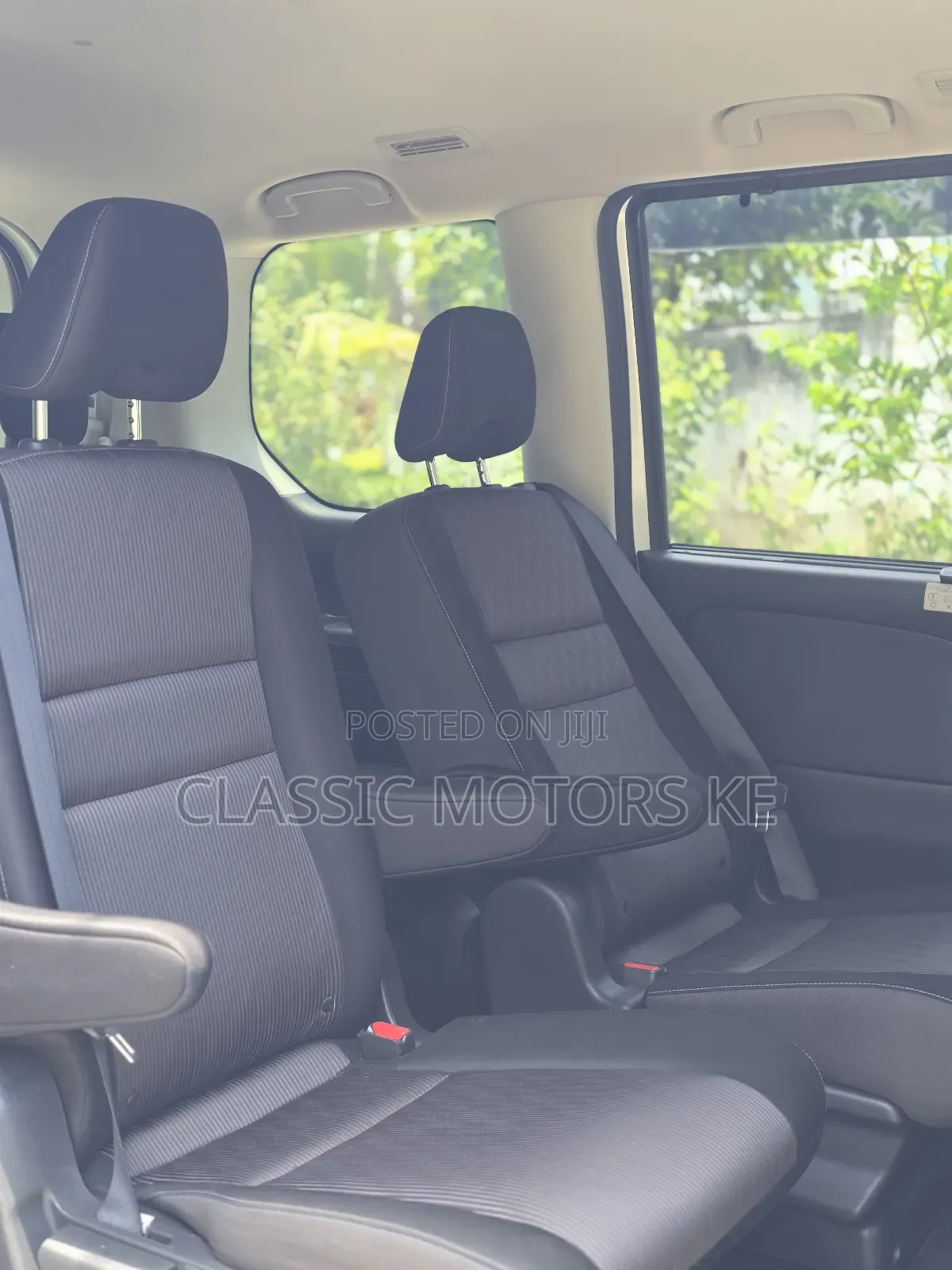 Nissan Serena 2019 White