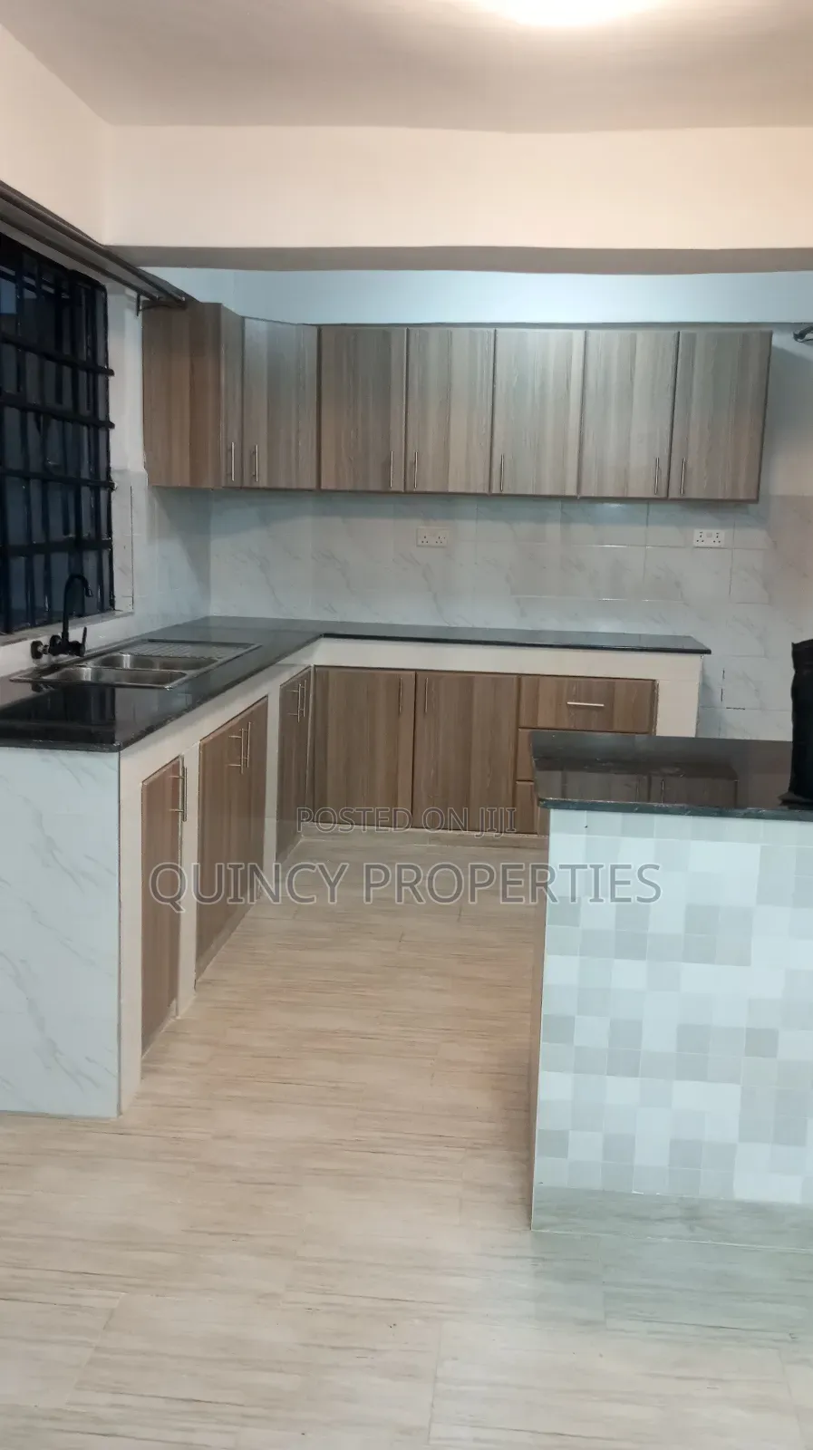 3bdrm Apartment in Ruaka for rent
