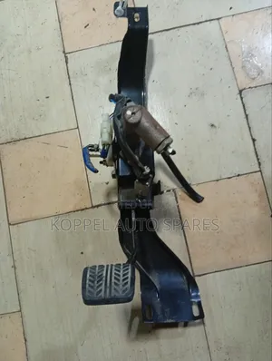 Mazda Bongo / Vanette Ex Japan Upper Clutch Master Cylinder Complete