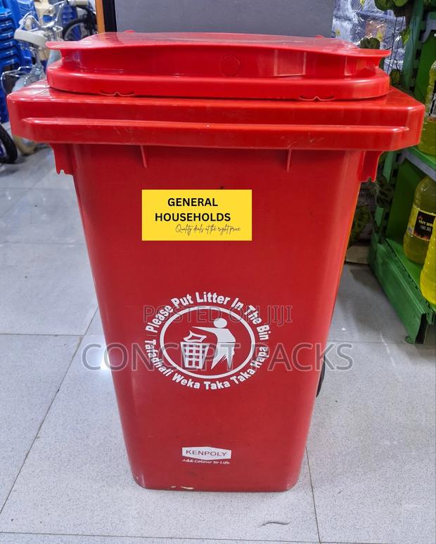100l Red Dustbin With Wheels