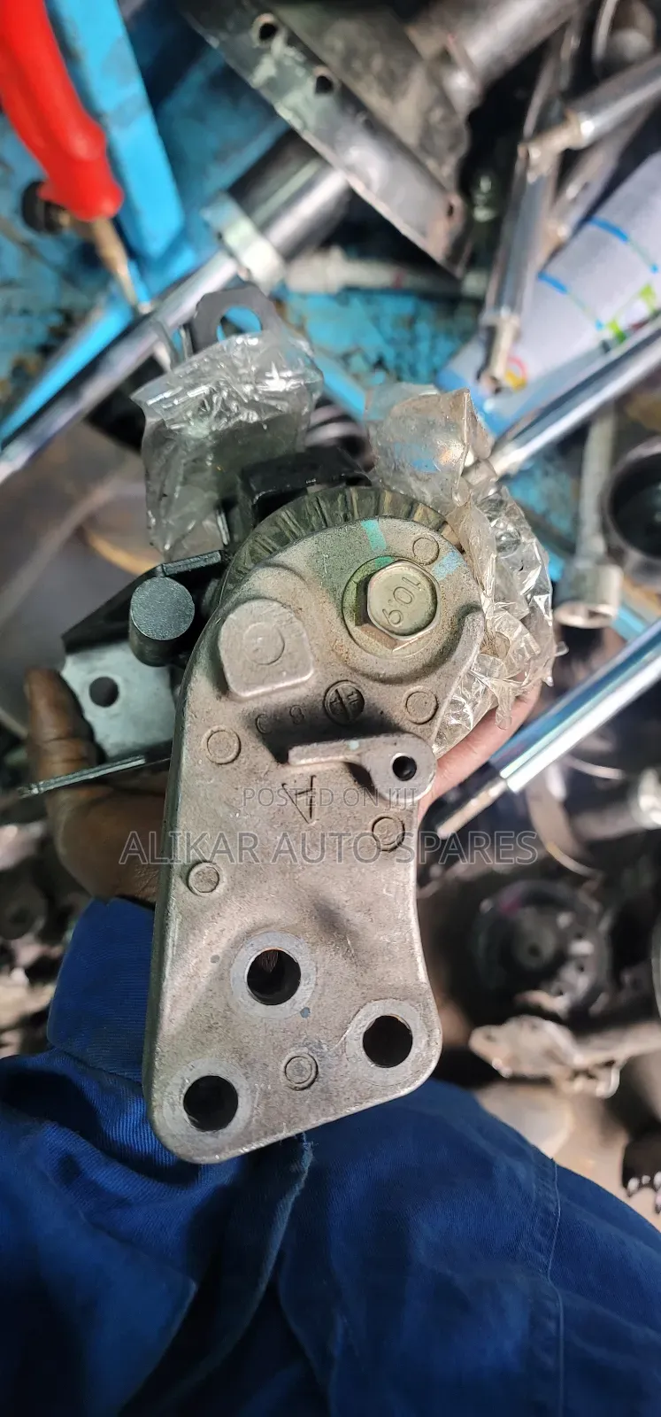 Mitsubishi Mirage Engine Mounting