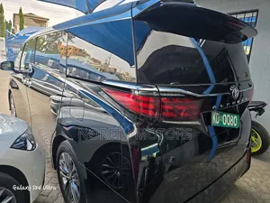 Toyota Alphard 2024 Black