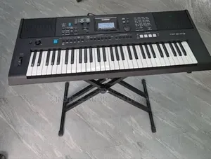 Yamaha PSR E 473 Keyboard Complete With Metallic Adjustable Stand