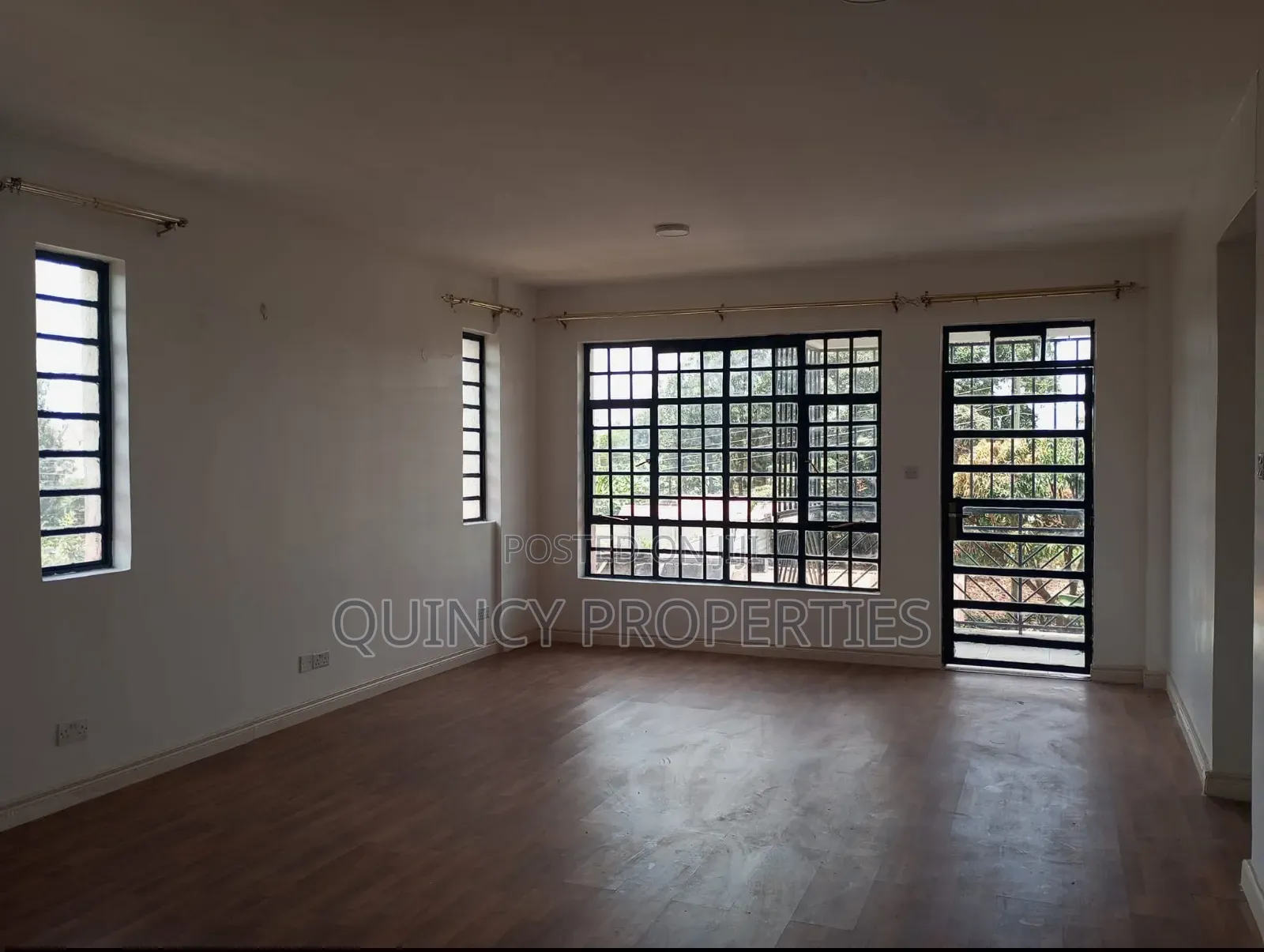 3bdrm Apartment in Ruaka for rent
