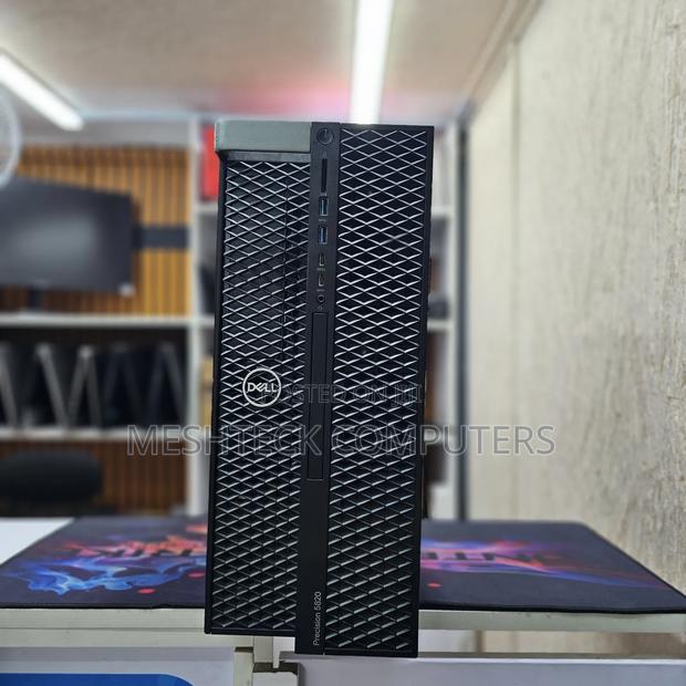 Desktop Computer Dell Precision 5820 32GB Intel Xeon SSD 512GB - thumbnail 2