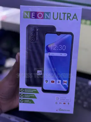 New Neon Ultra 32 GB Black