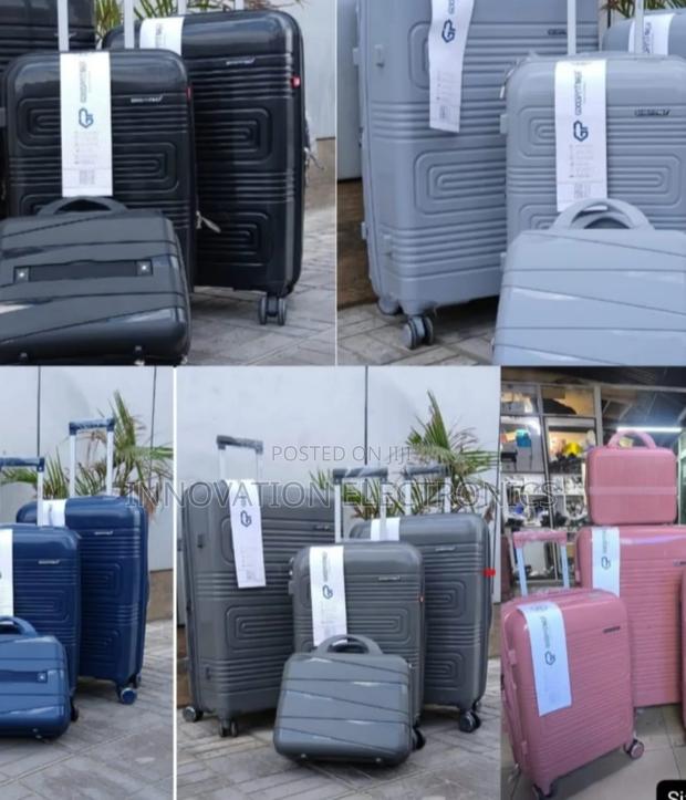 Single Piece Unbreakable Rubber Suitcase Medium Size - thumbnail 3