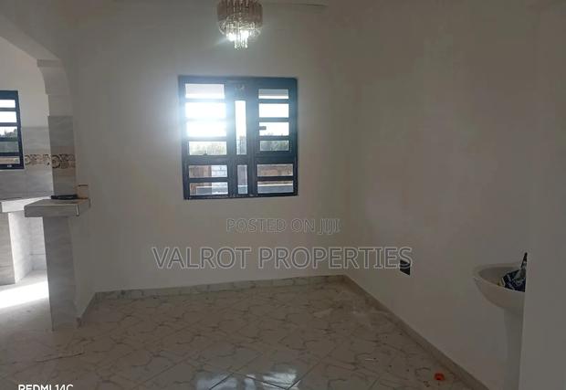 4bdrm Bungalow in Kiserian for sale - thumbnail 3