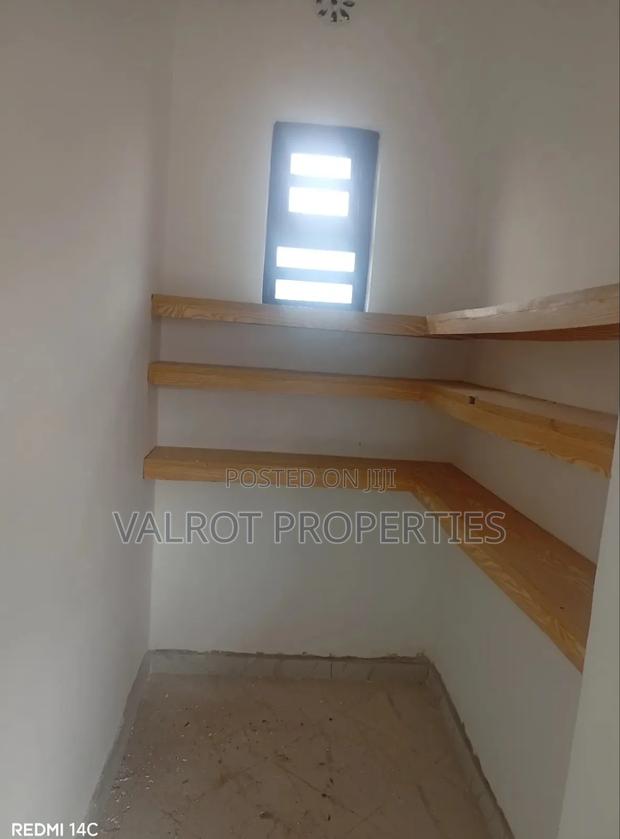 4bdrm Bungalow in Kiserian for sale - thumbnail 5