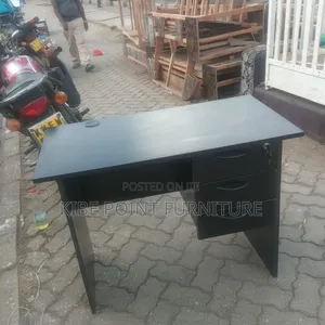0.9m Desk With Three Drawers