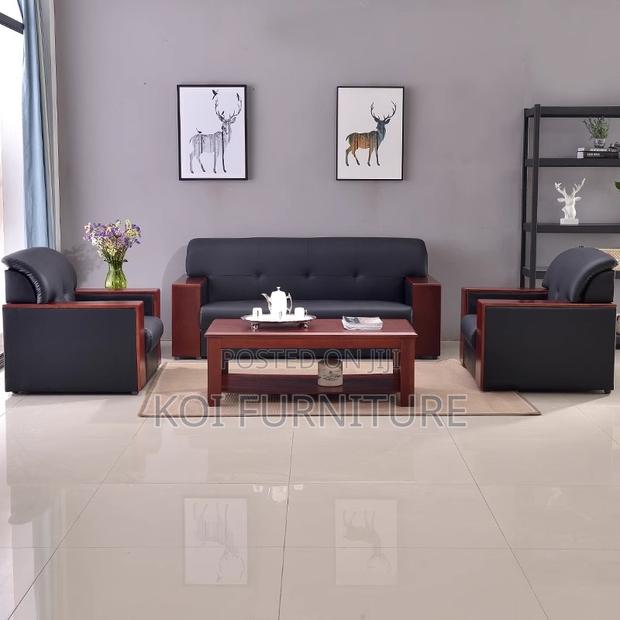 Office Sofa : 5-Seater Mahogany Armrest Office Waiting Sofa