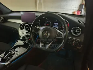 Mercedes-Benz GLC-Class 2019 Black