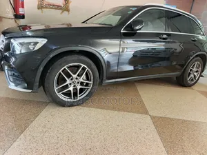 Mercedes-Benz GLC-Class 2019 Black