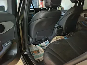 Mercedes-Benz GLC-Class 2019 Black