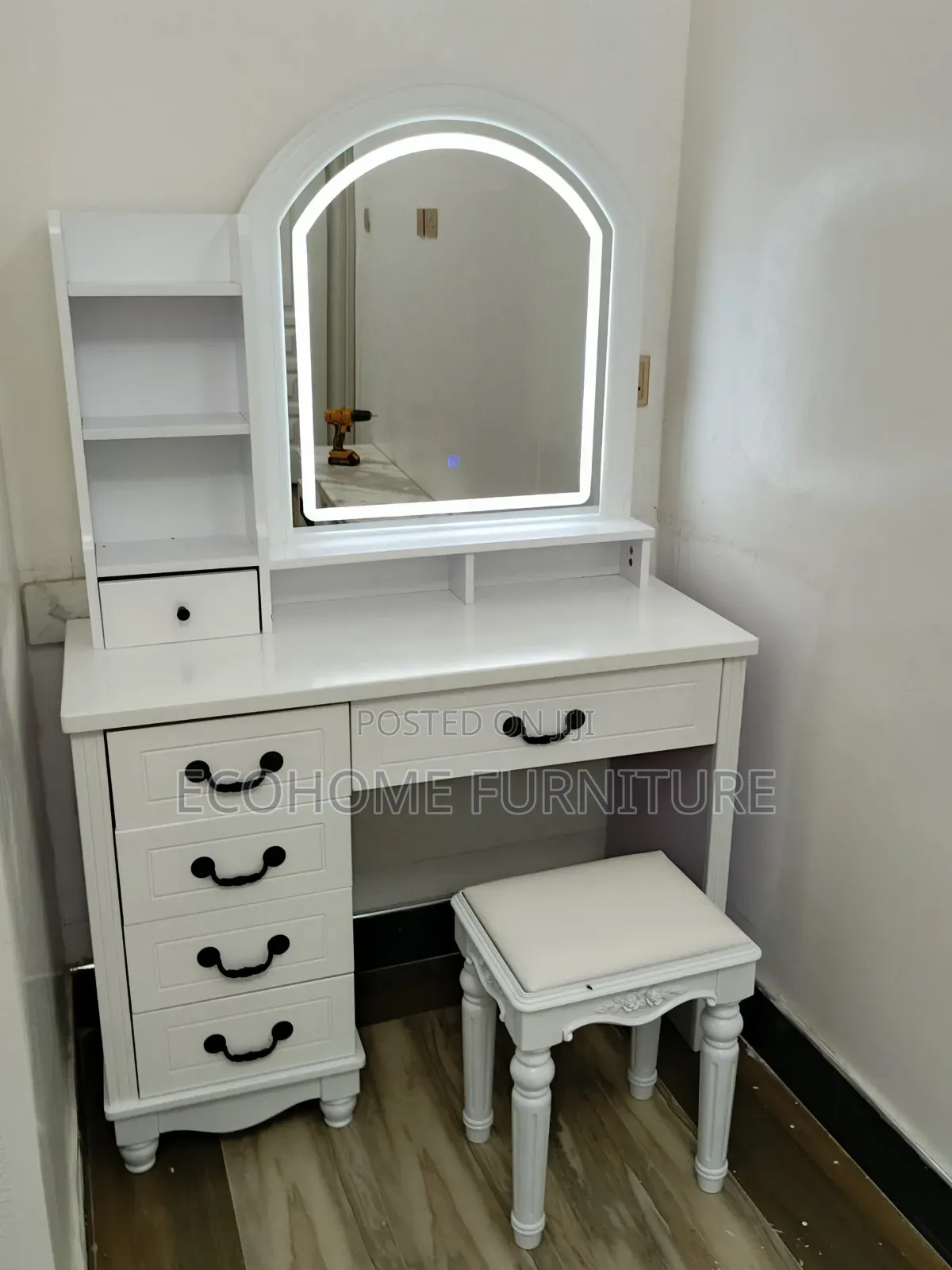 Dressing Mirror