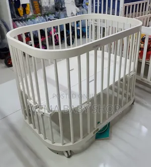 Convertible Oval Baby Cot